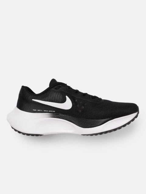 Nike Men Solid Zoom Fly 5 Road Running Shoes