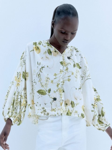 H&M Balloon-Sleeved Blouse