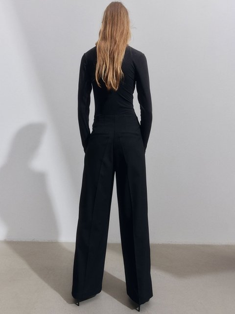 H&M Button-Details Trousers