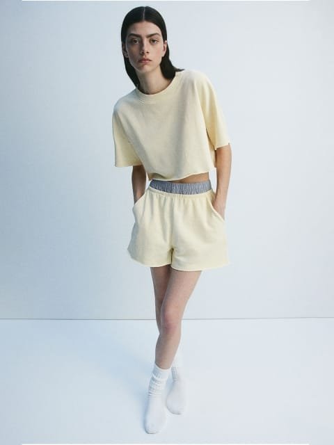 H&M Cropped Short-Sleeved Sweatshirt