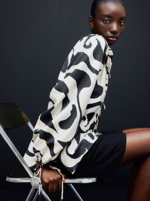 H&M Drawstring-Detail Blouse