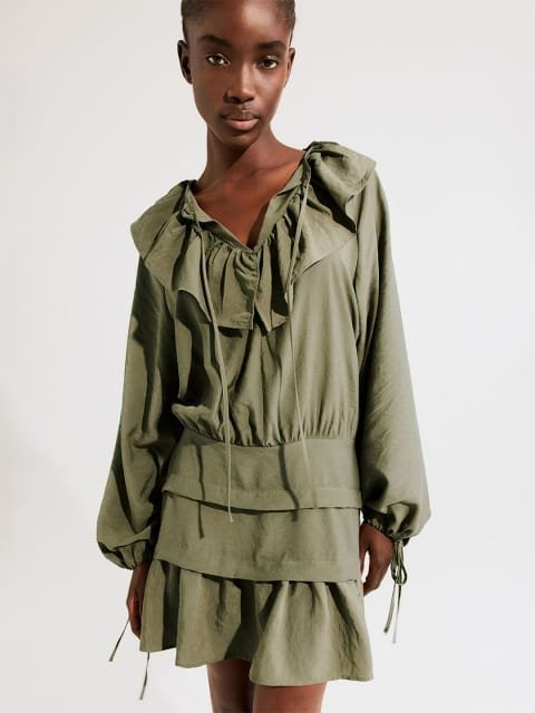 H&M Frill-Collar Dress