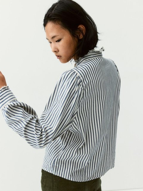H&M Frill-Trimmed Twill Top