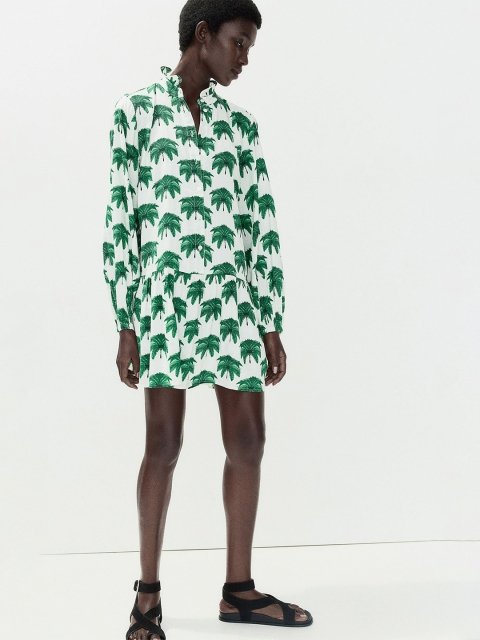 H&M Frilled-Collar Dress