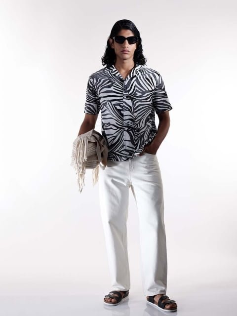 H&M Linen Blend Abstract Print Resort Shirt