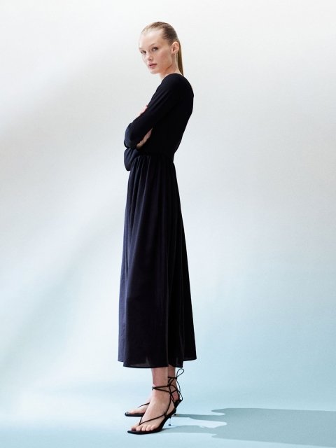 H&M Long Sleeve Fit and Flare Midi Dress