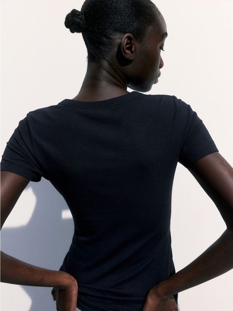 H&M MAMA Ribbed Top
