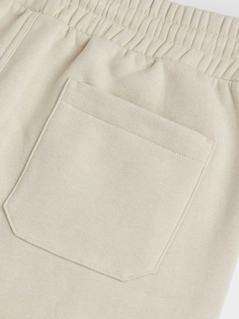 H&M Men Beige Solid Regular Fit Sweatshirt Shorts
