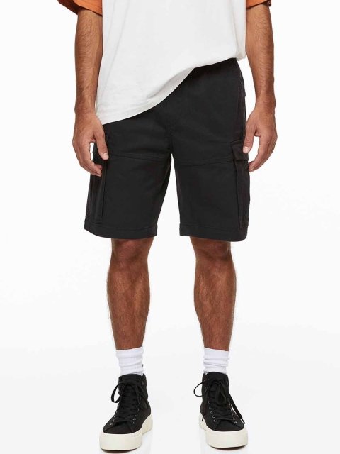 H&M Men Black Regular Fit Cotton Cargo Shorts
