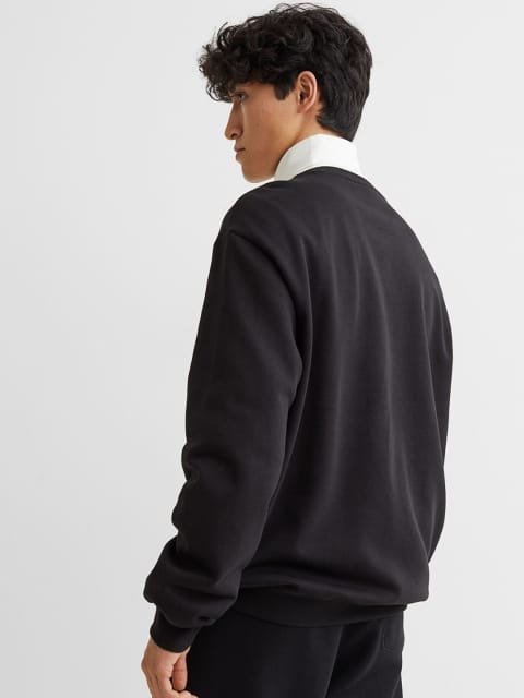 H&M Men Black Relaxed Fit Sweatshirt