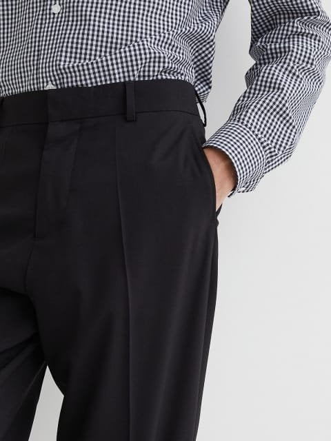 H&M Men Black Solid Regular Fit Suit trousers