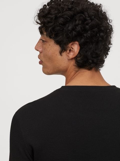 H&M Men Black Solid Waffled Jersey Sustainable Top