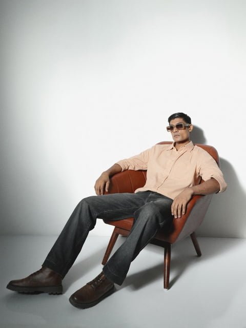 H&M Men Classic Spread Collar Solid Cotton Casual Shirt
