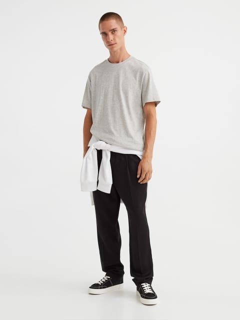 H&M Men Grey Regular Fit Round-Neck T-shirt