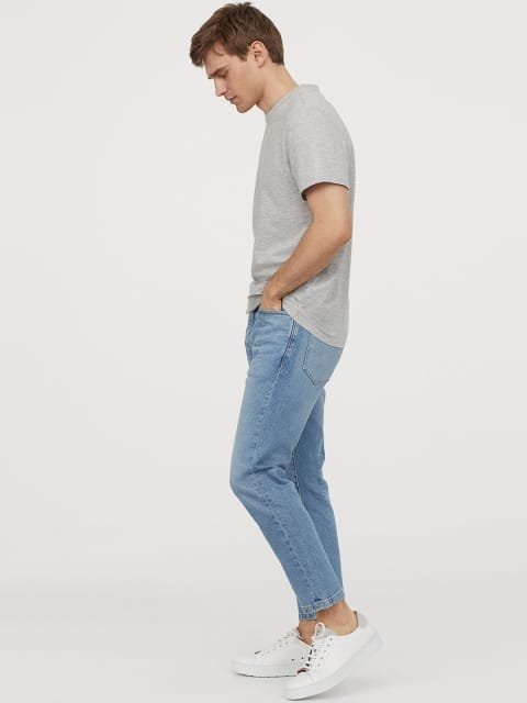 H&M Men Grey Solid Round-neck T-shirt Regular Fit