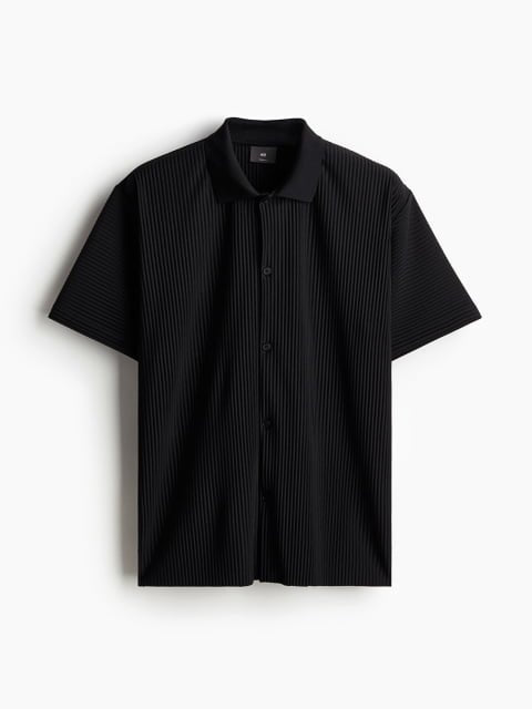 H&M Men Loose Fit Pleated Shirt
