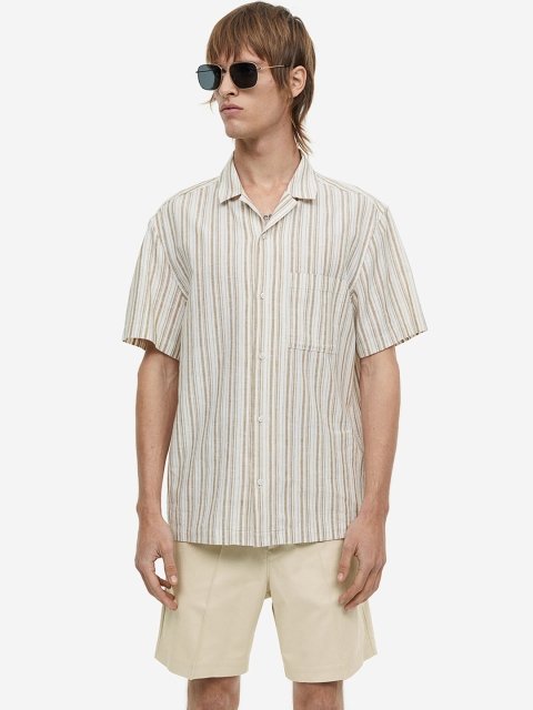 H&M Men Regular Fit Chino shorts