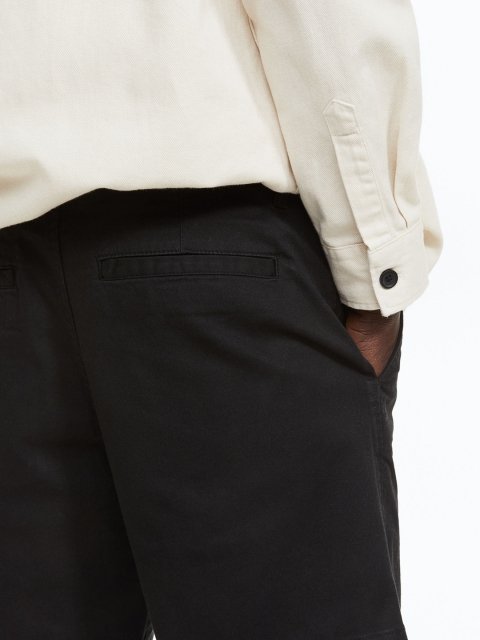 H&M Men Regular Fit Chino shorts