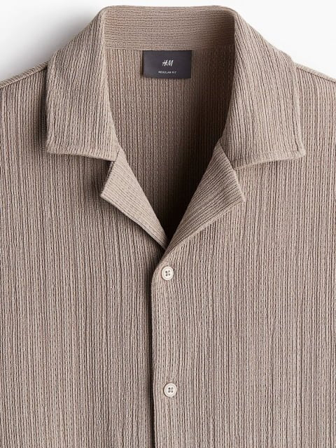H&M Men Regular Fit Crinkled Resort Shirt