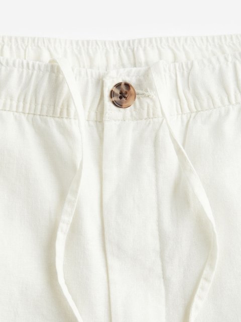 H&M Men Regular Fit Linen-Blend Shorts