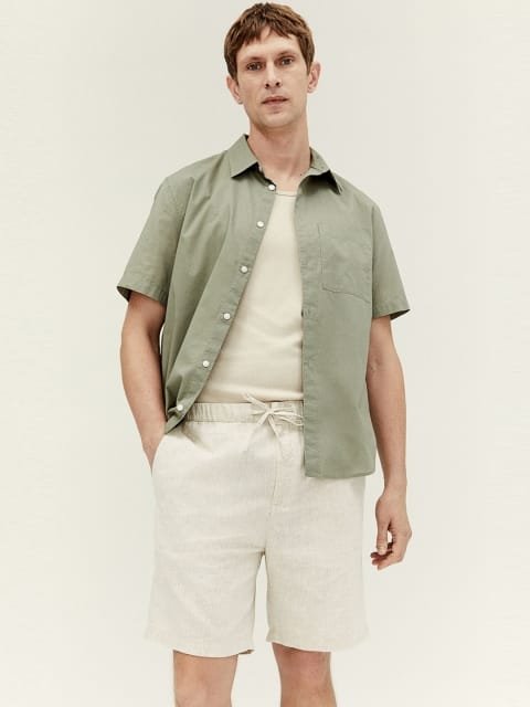 H&M Men Regular Fit Linen-Blend Shorts