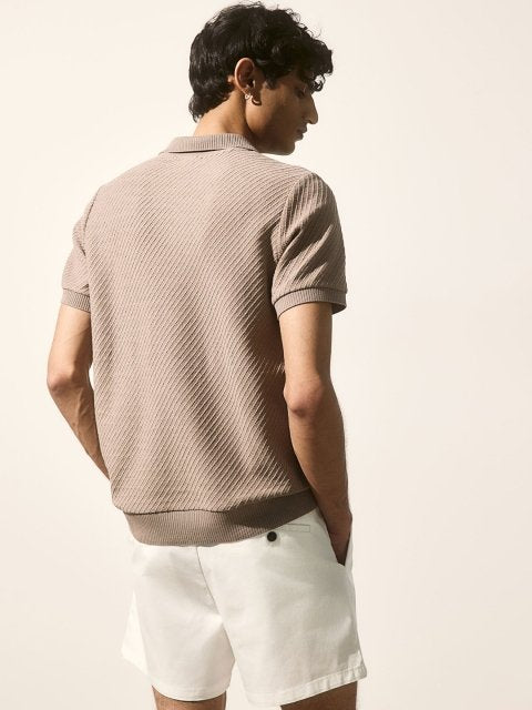 H&M Men Regular Fit Pleat-Detail Shorts