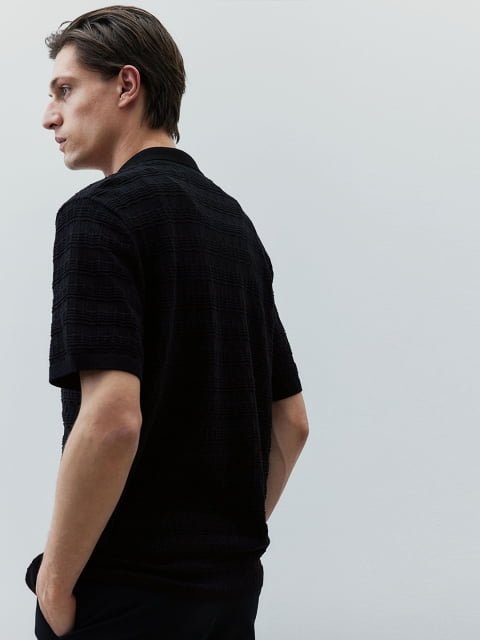 H&M Men Regular Fit Pointelle-Knit Shirt