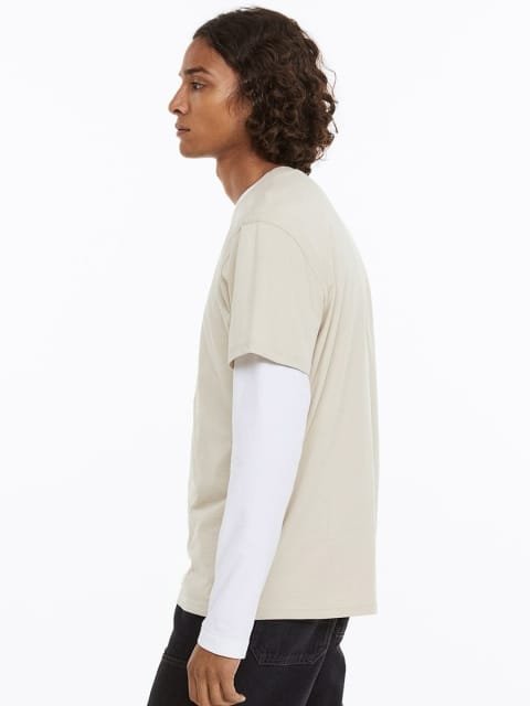 H&M Men Regular Fit Round-neck T-shirt