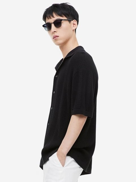 H&M Men Regular Fit Textured-Knit Resort Shirt