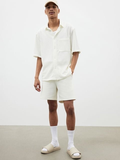 H&M Men Regular Fit Waffled shirt