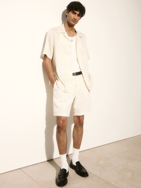 H&M Men Relaxed Fit Linen-Blend Shorts