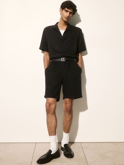 H&M Men Relaxed Fit Linen-Blend Shorts