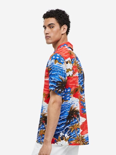 H&M Men Relaxed Fit Patterned Resort Shirt