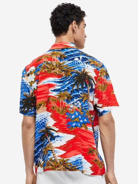 H&M Men Relaxed Fit Patterned Resort Shirt
