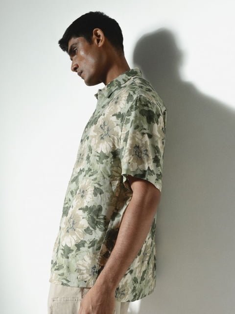 H&M Men Relaxed Spread Collar Floral Printed Floral Print Relaxed Fit Casual Shirt