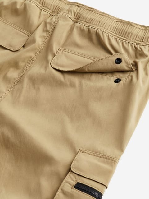 H&M Men Skinny Fit Nylon Cargo Trousers