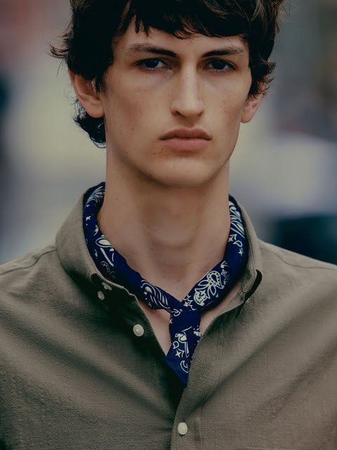 H&M Men Textured shirt