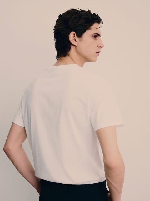 H&M Muscle Fit V-neck T-shirt