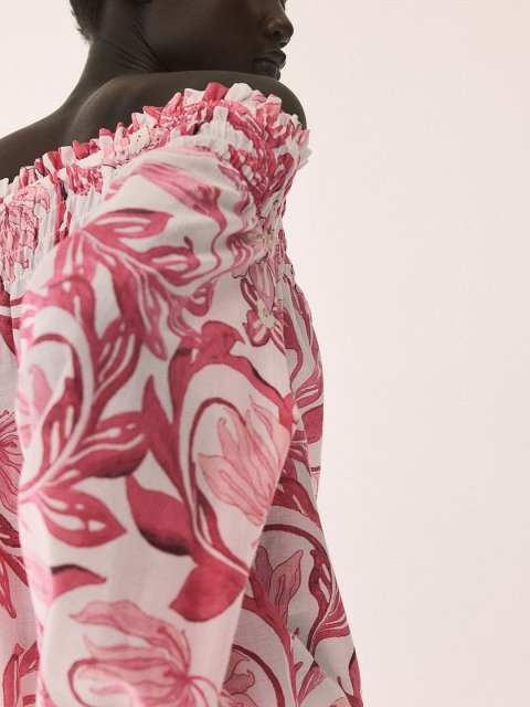 H&M Off-The-Shoulder Blouse