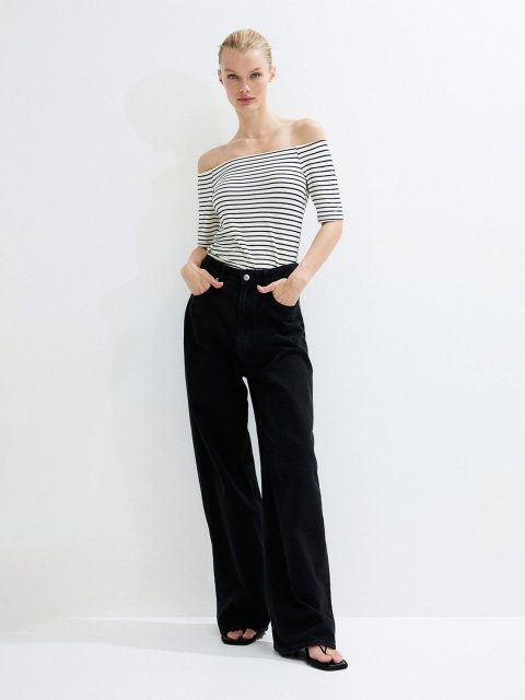 H&M Off-The-Shoulder Jersey Top