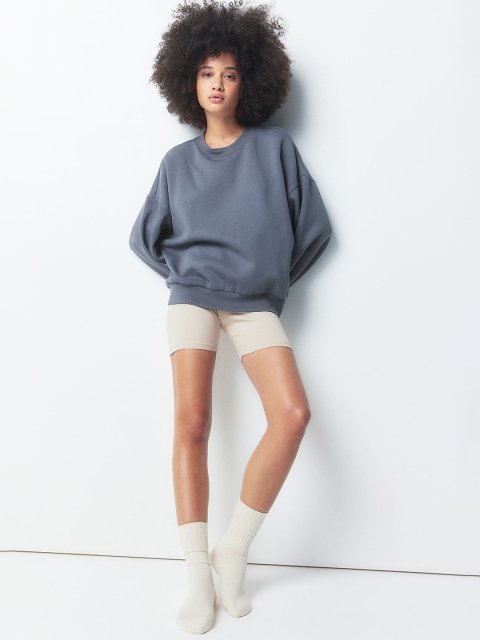 H&M Oversized Sweatshirt