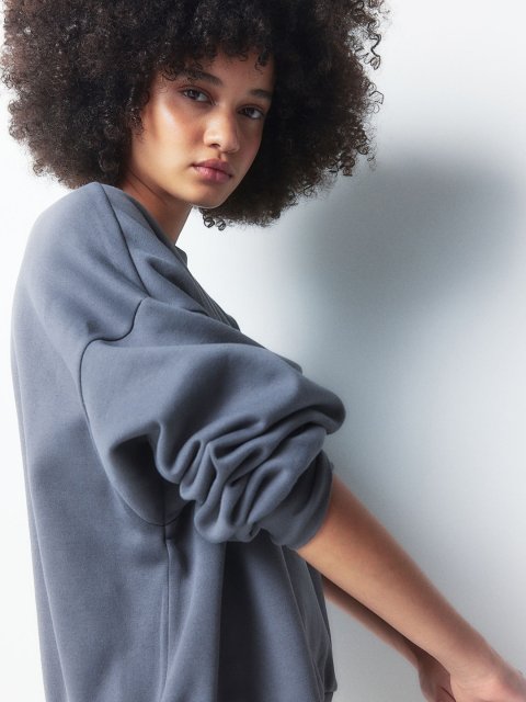 H&M Oversized Sweatshirt