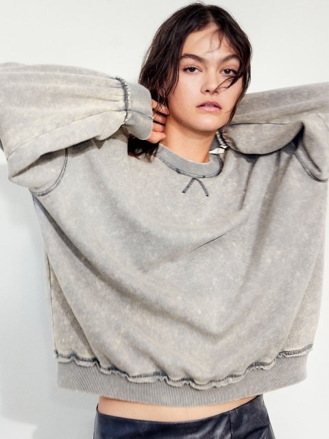 H&M Oversized Sweatshirt