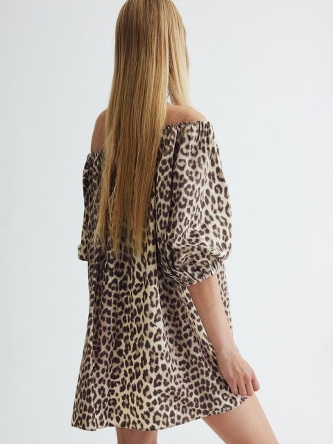 H&M Printed Off The Shoulders Dress