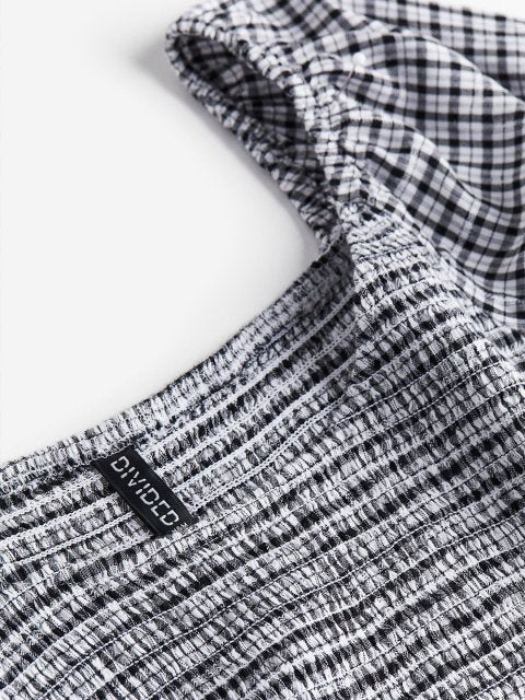 H&M Puff-Sleeved Smocked Dress
