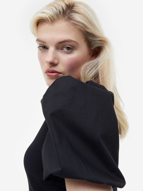 H&M Puff-Sleeved Top