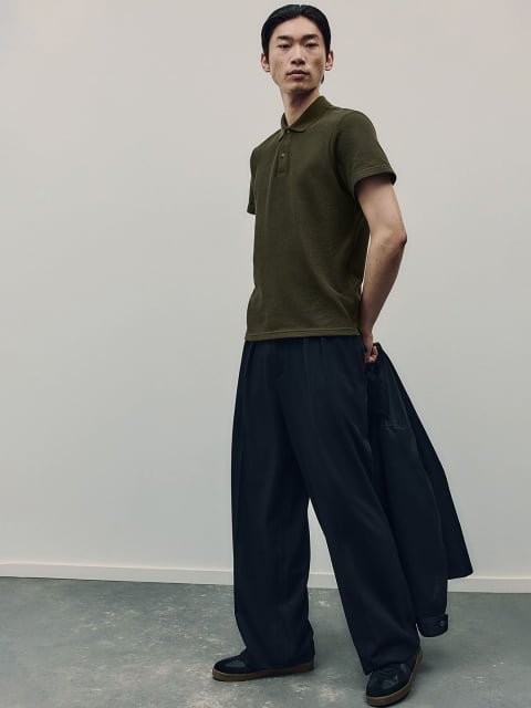 H&M Regular Fit Textured-Knit Polo T-Shirt
