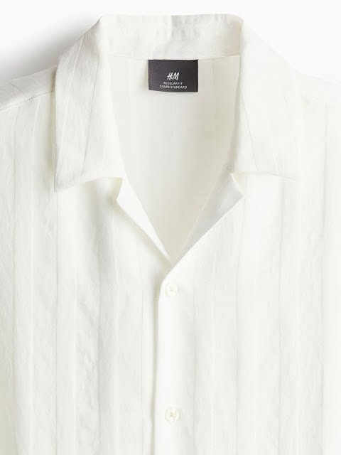 H&M Regular Fit Textured-Weave Resort Shirt
