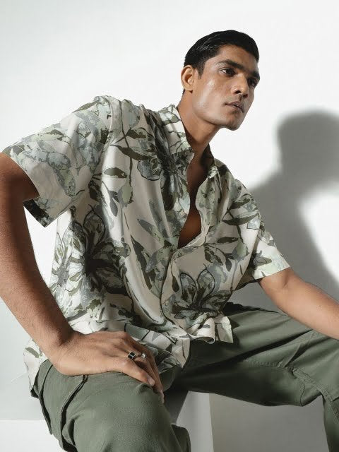 H&M Relaxed Fit Printed Shirt