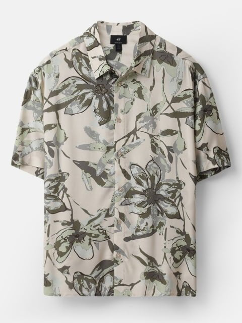 H&M Relaxed Fit Printed Shirt